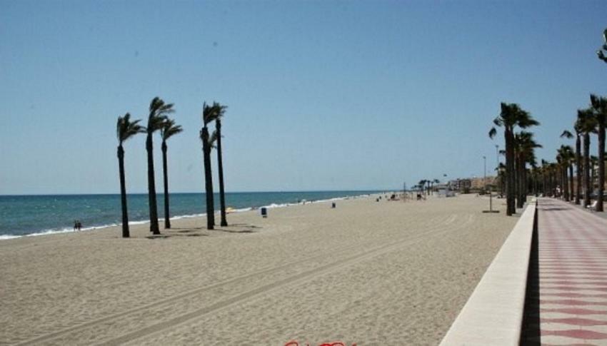 One-Bedroom Flat 200M From The Beach Almería Exterior photo